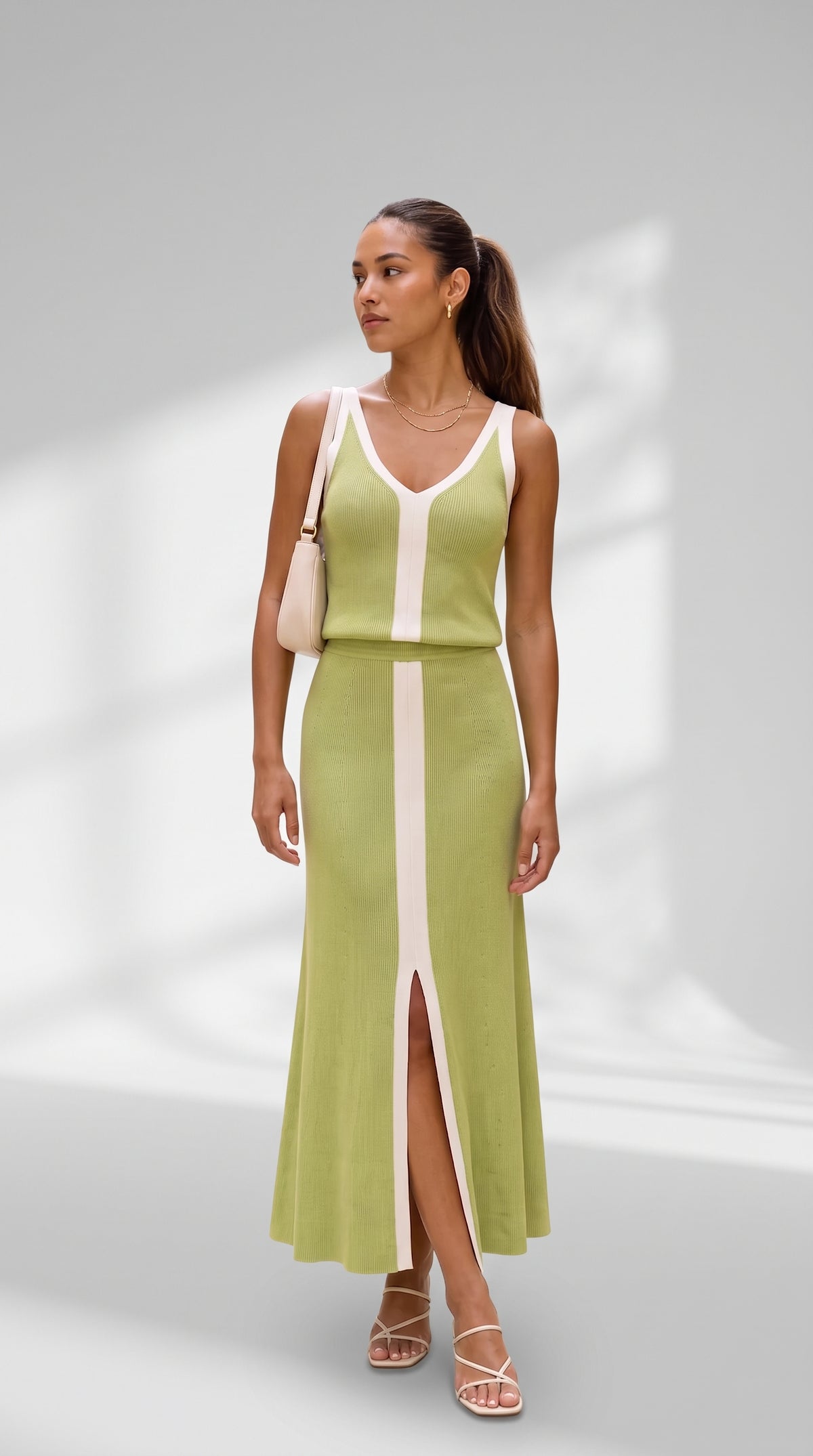 Contrast Trim Slit-Front Ribbed Knit Maxi Dress