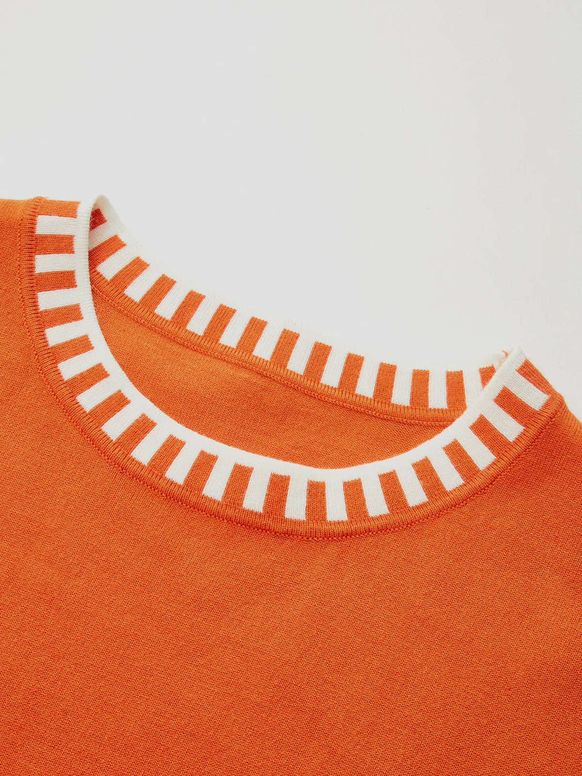 Contrast Trim Cap Sleeve Knit Top