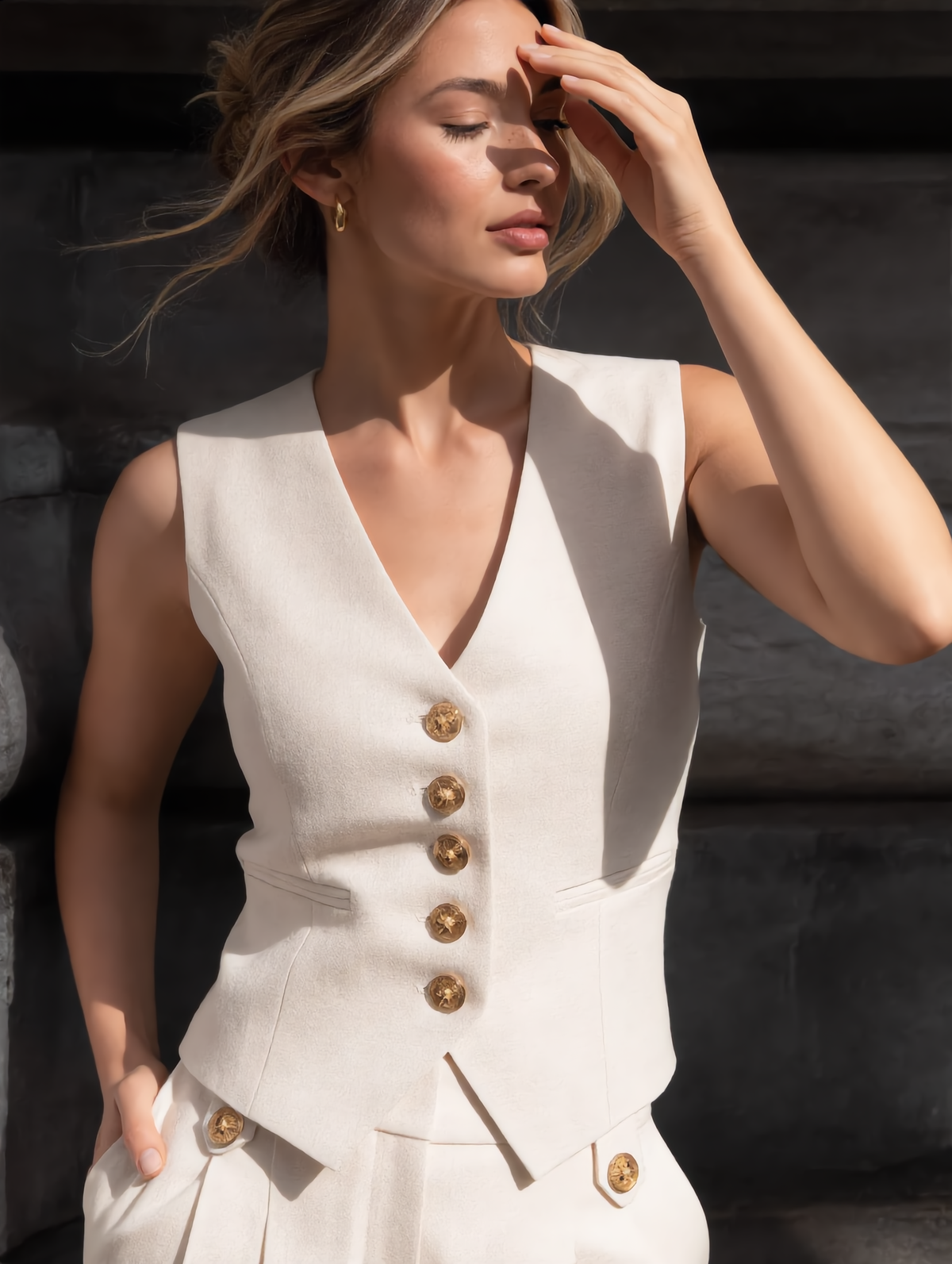 V-neck button-front cropped fitted vest and wide-leg trousers set